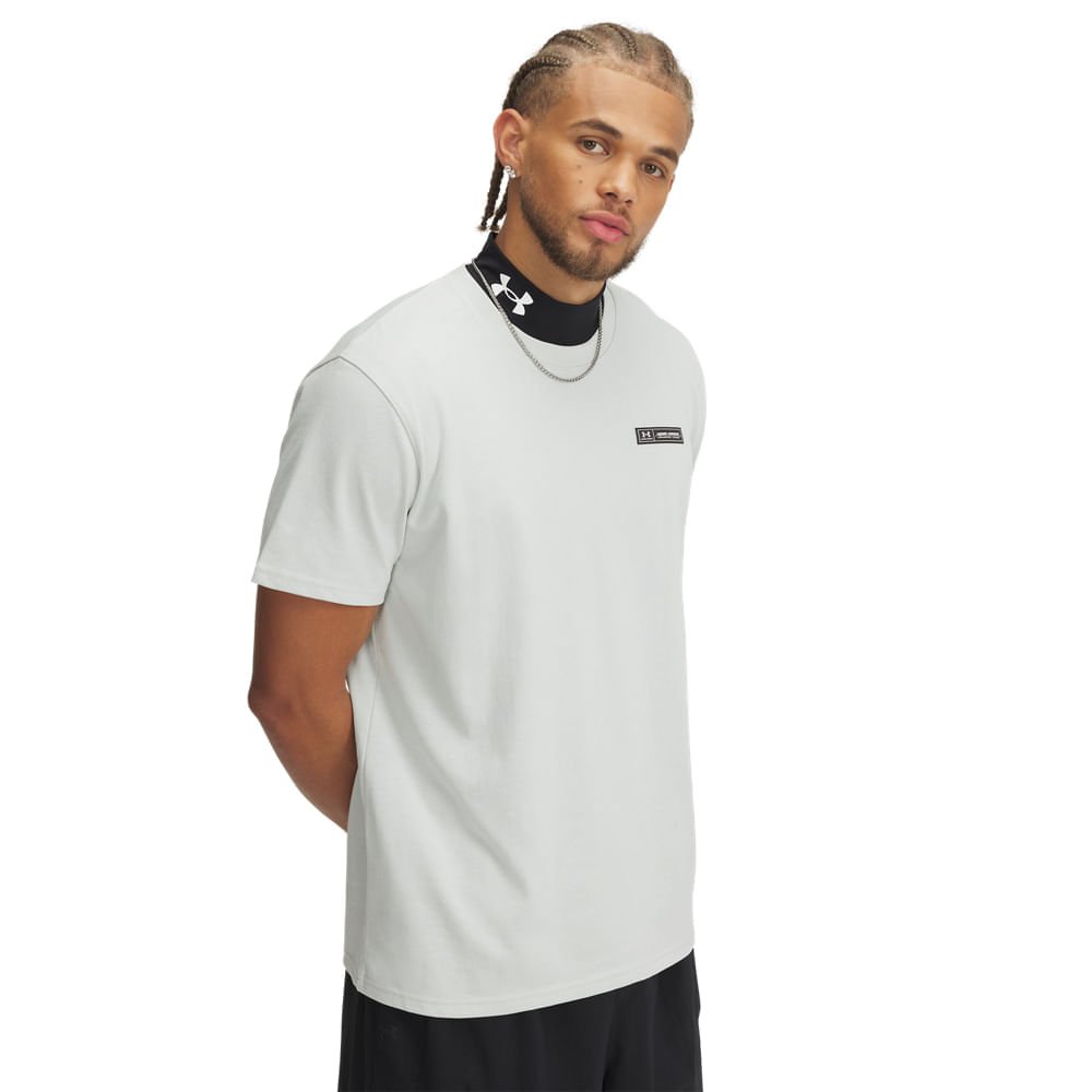 Camiseta Sportstyle Under Armour Heavyweight Label Masculina