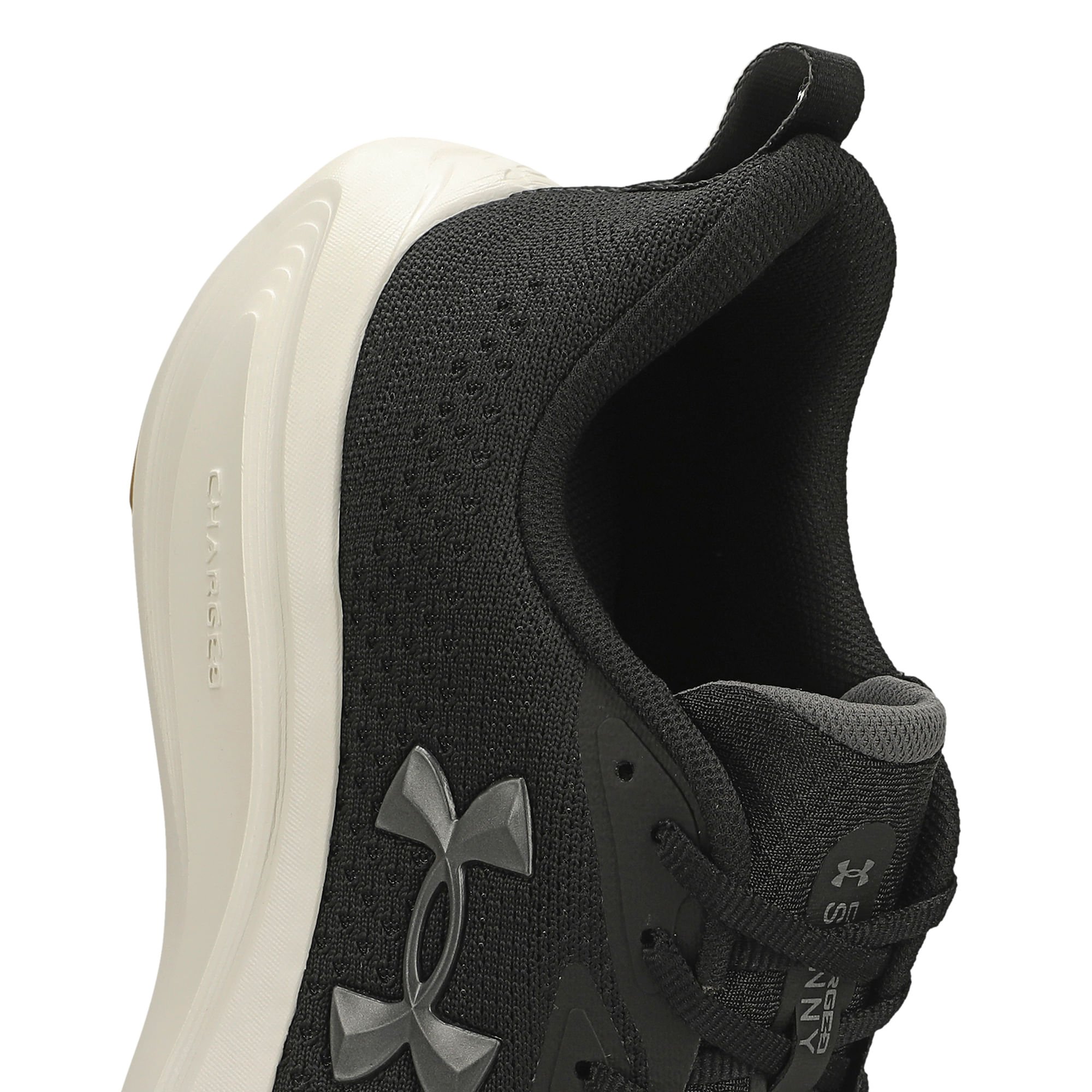 Tênis de Corrida Under Armour Charged Sunny Preto 8