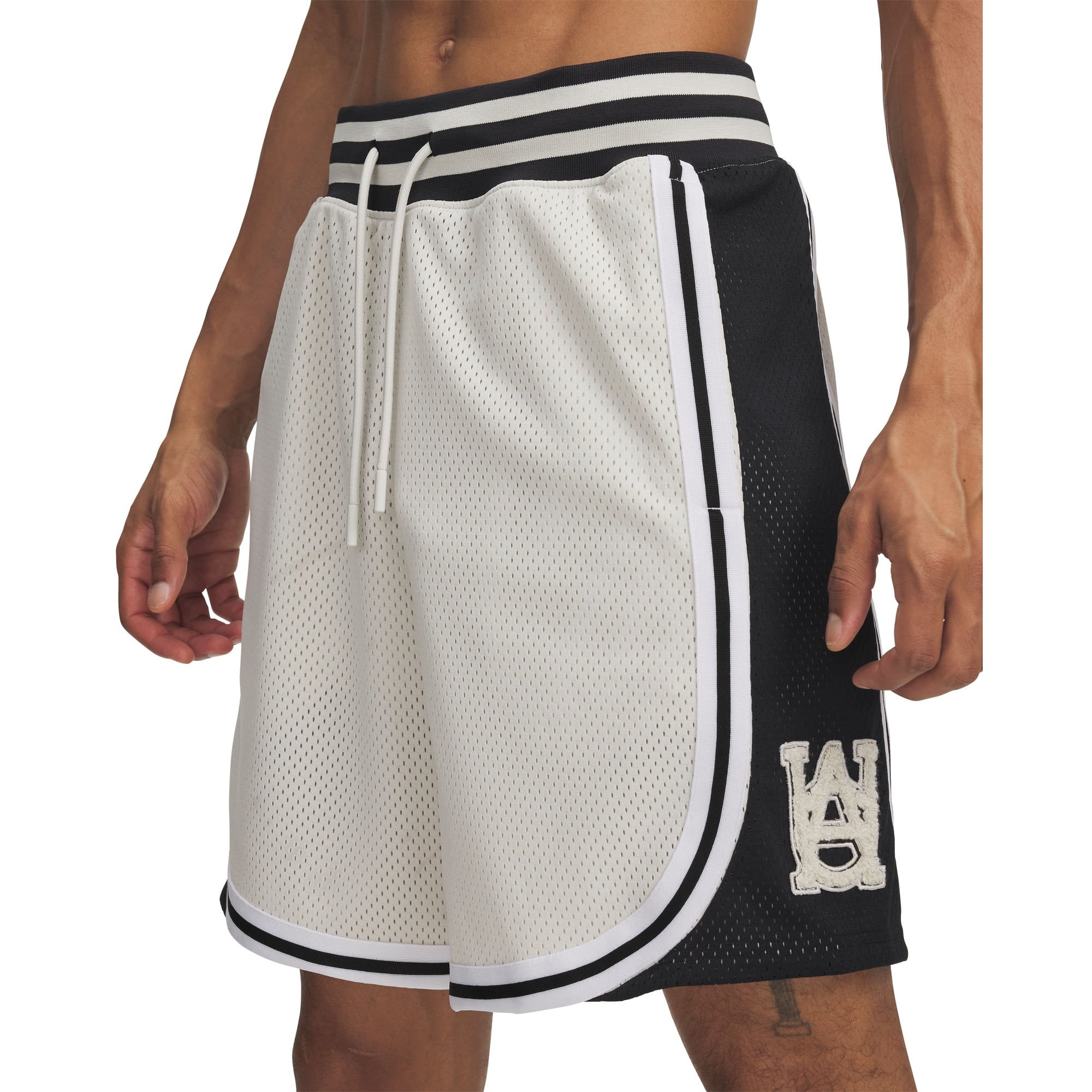 Shorts de Basquete Under Armour Courtside