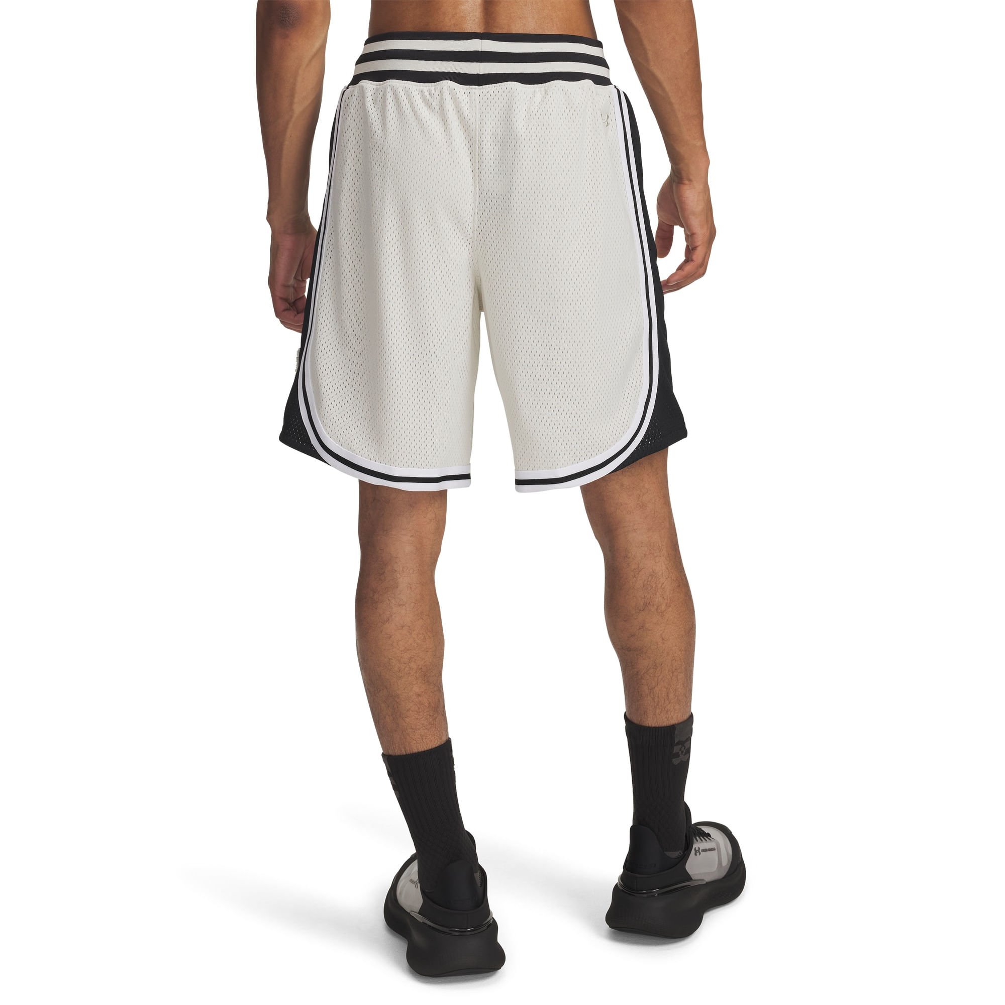 Shorts de Basquete Under Armour Courtside Branco 2
