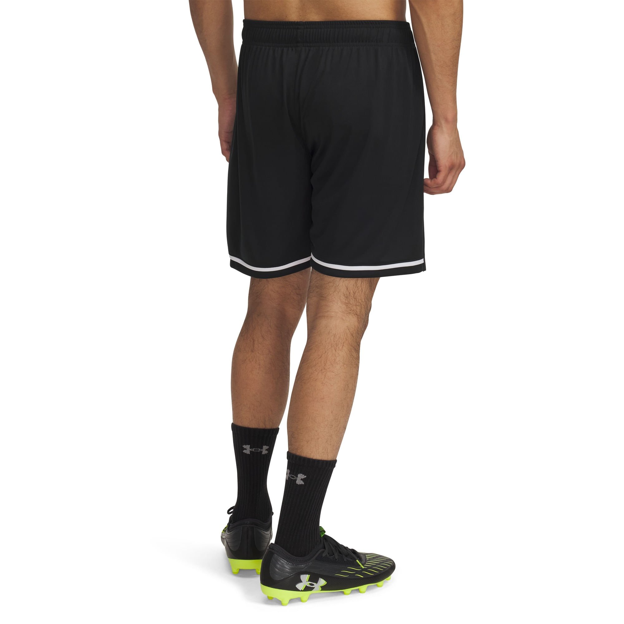 Shorts de Futebol Under Armour Challenger Team Preto 2