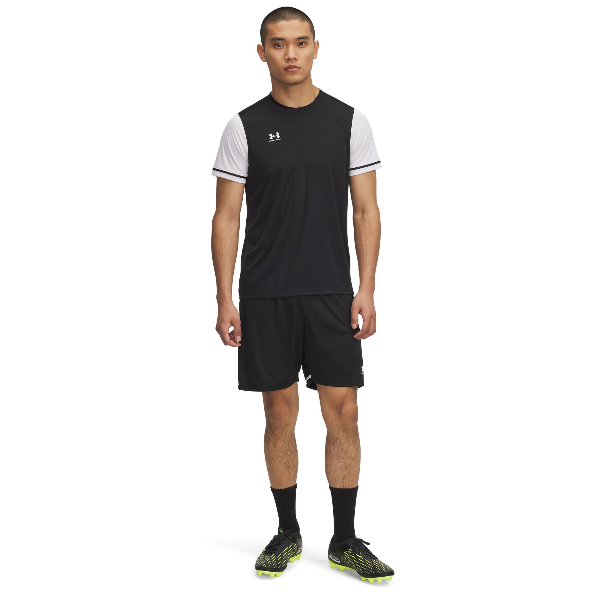 Shorts de Futebol Under Armour Challenger Team Preto 3