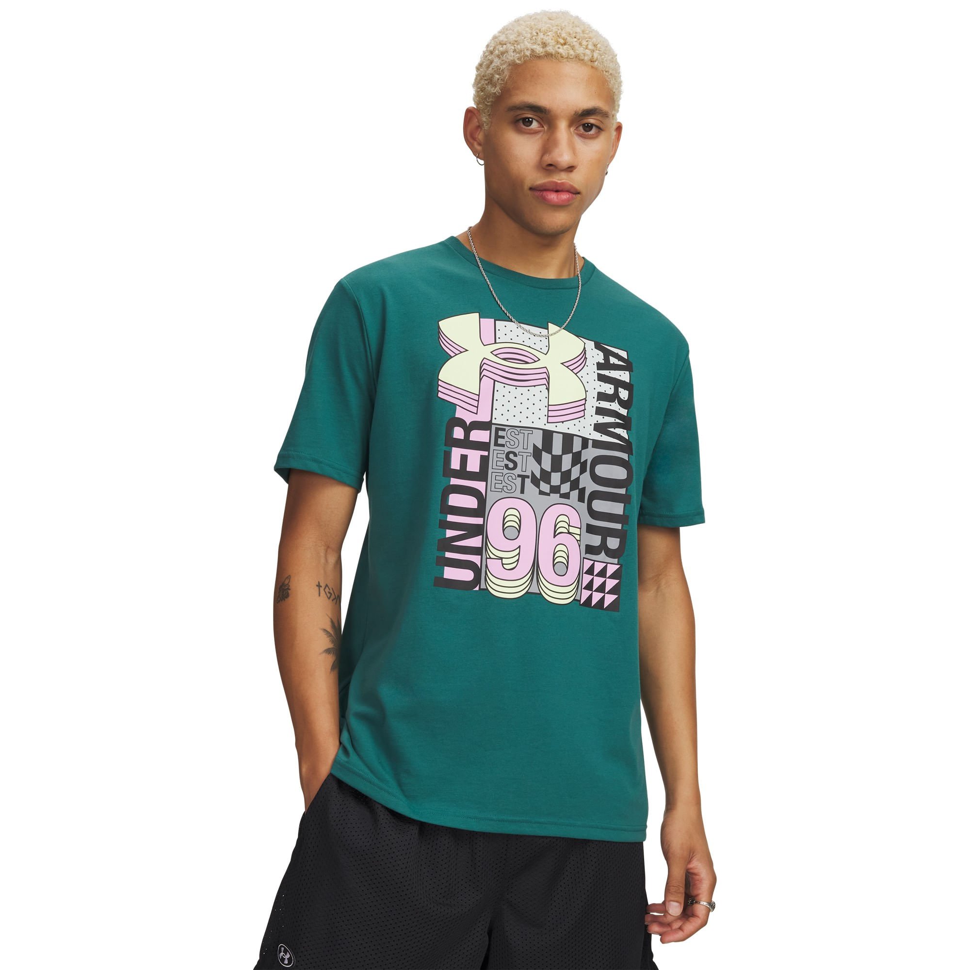 Camiseta Sportstyle Under Armour Logo Collage