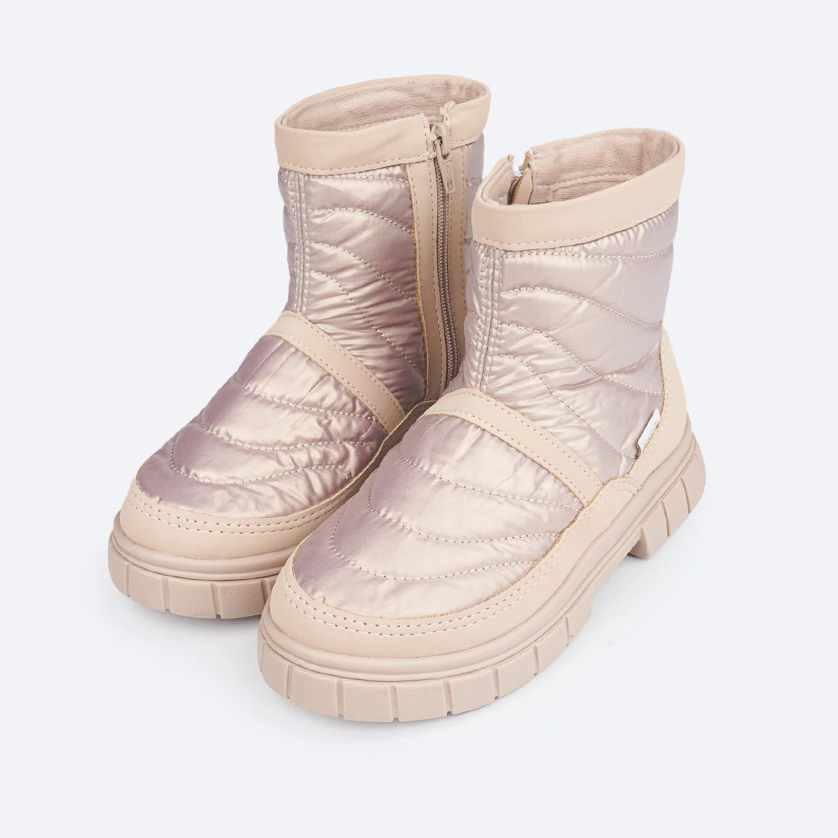 Bota Coturno Feminina Pampili Lucky Matelassê Comfy Bege