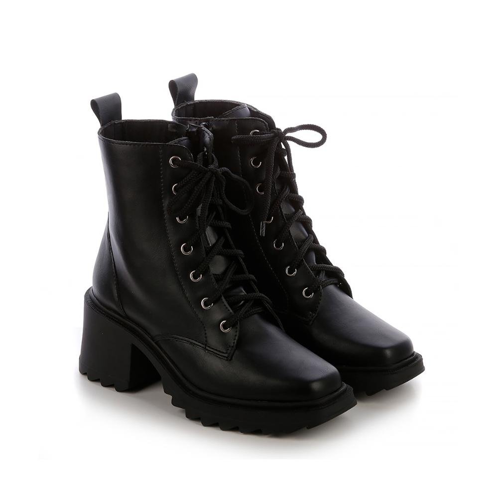 Bota Doris Preto Preto 3