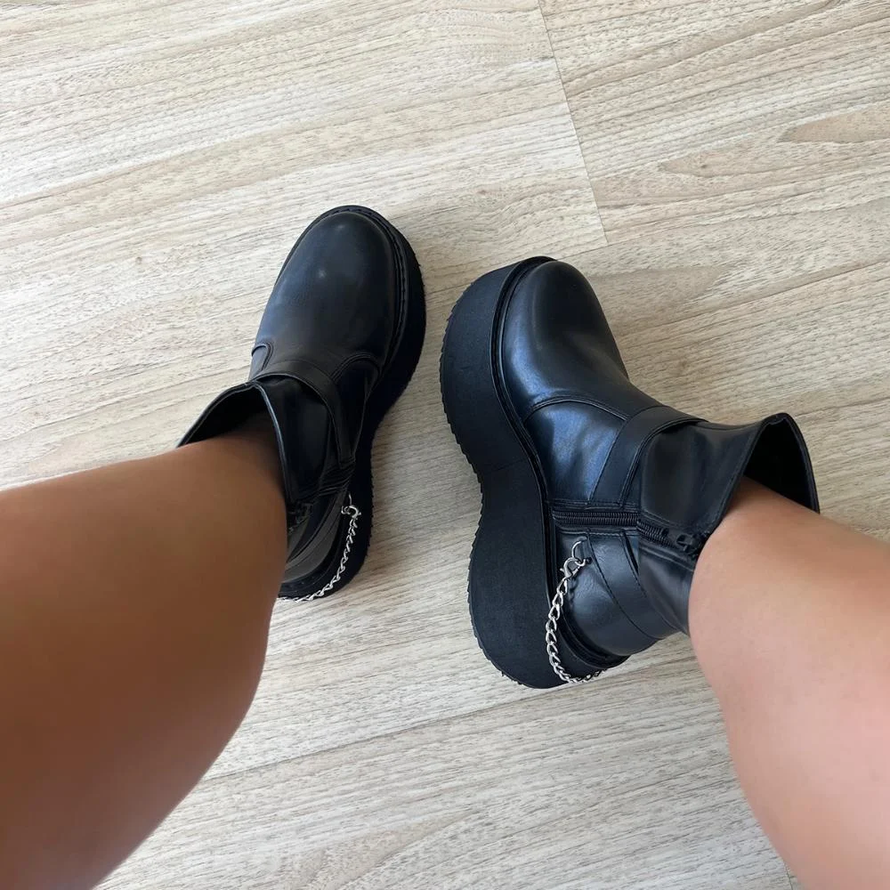 Bota Coturno Plataforma Lívia Preto Preto 5