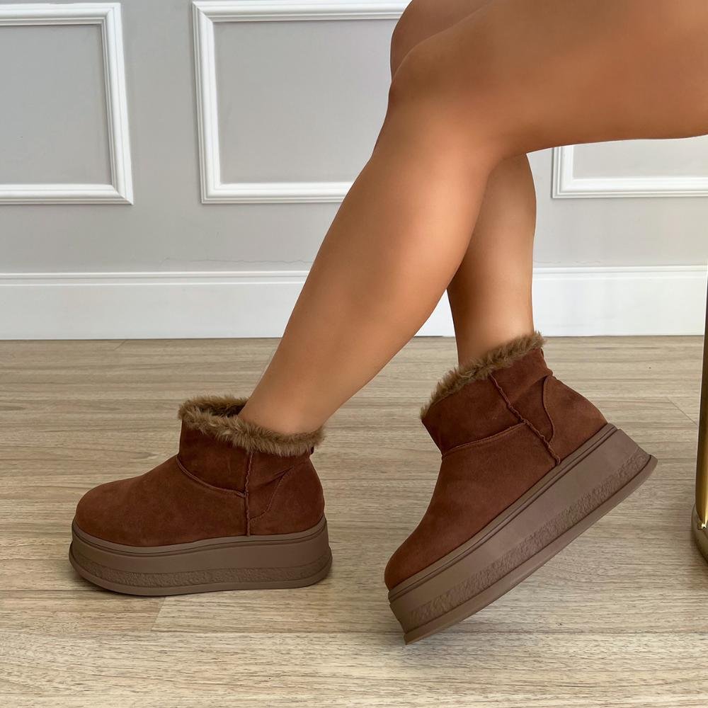 Bota de Pelos Forrada Plataforma Cano Baixo Caramelo Caramelo 5