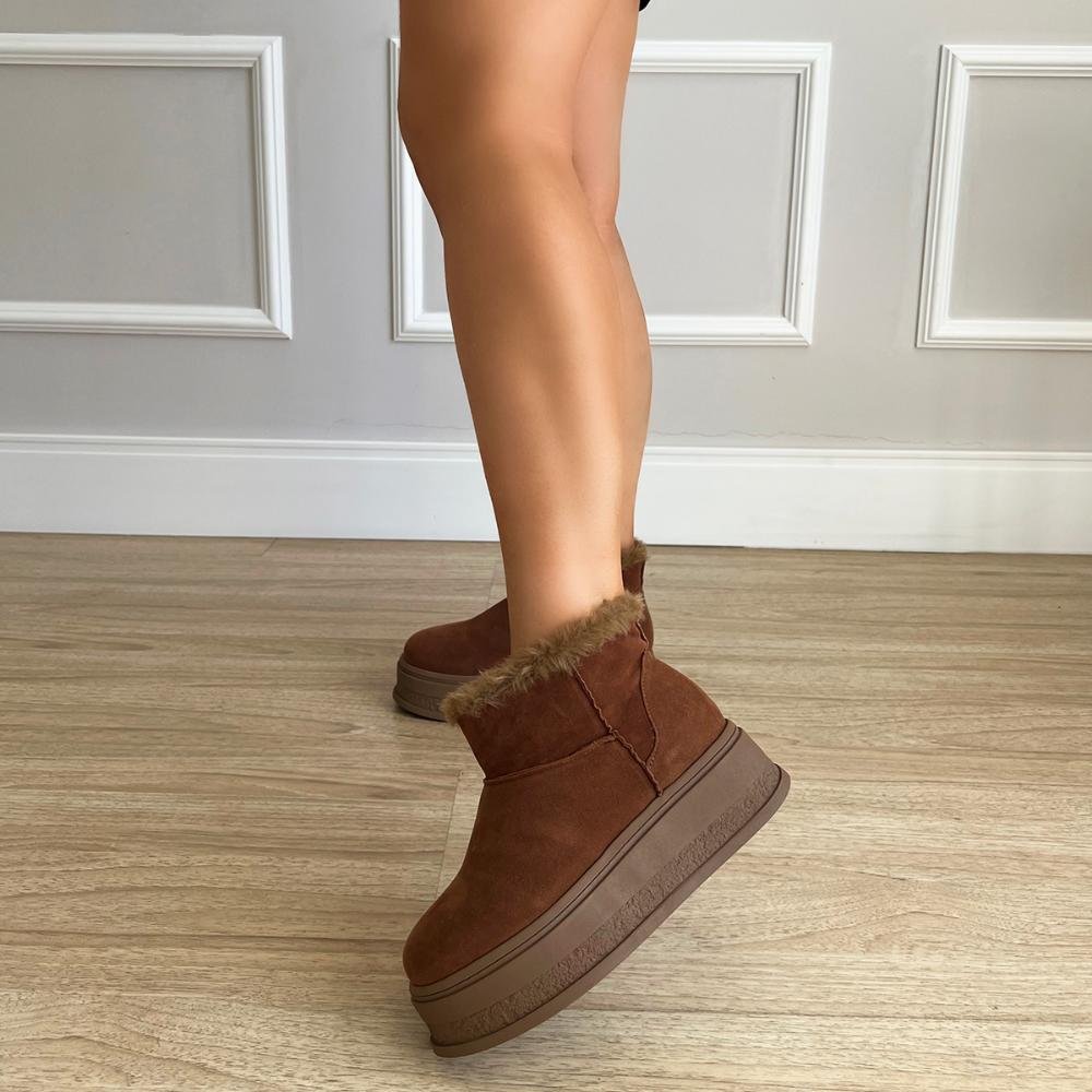 Bota de Pelos Forrada Plataforma Cano Baixo Caramelo Caramelo 7