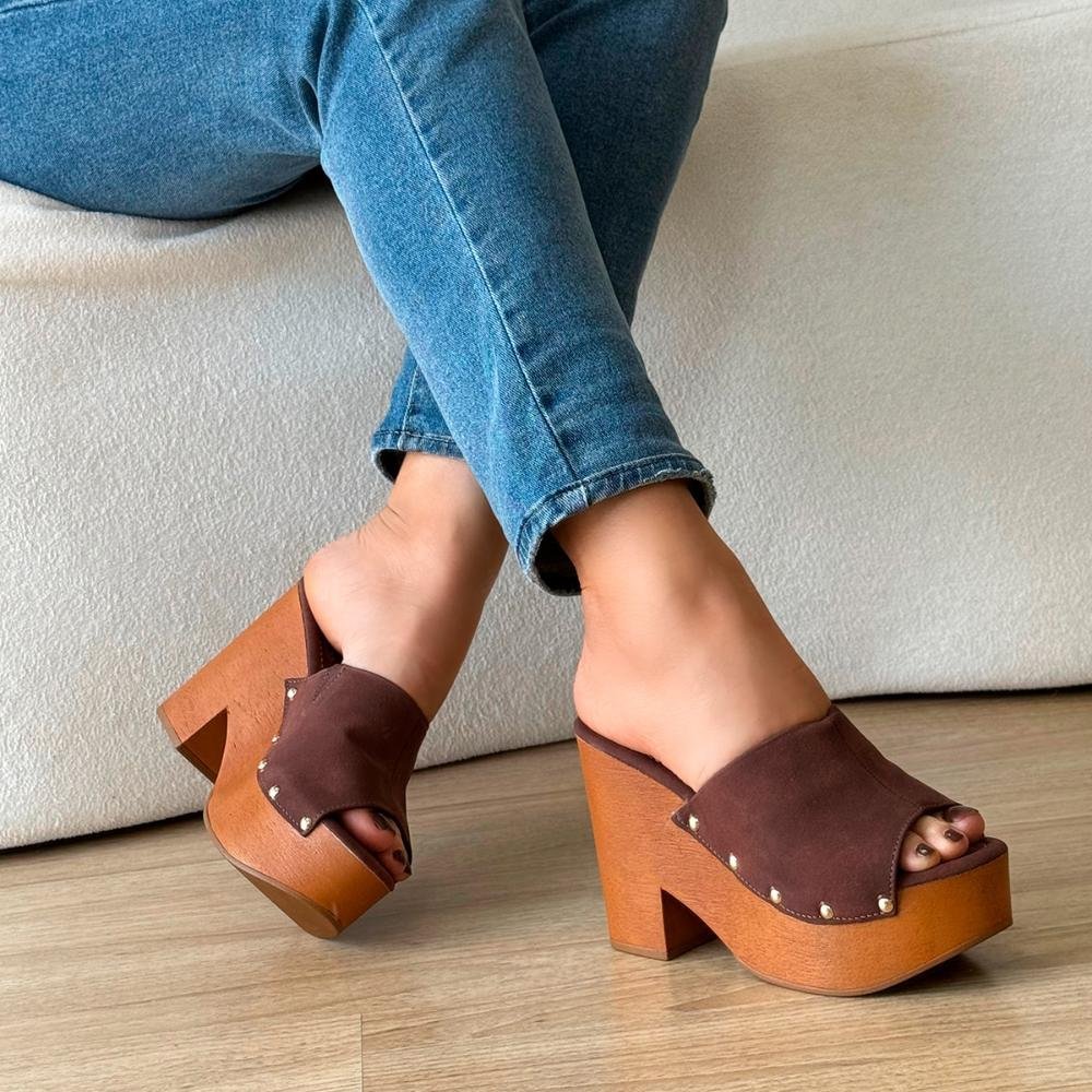 Tamanco Plataforma Boho Tachas Camurça Marrom Marrom 6