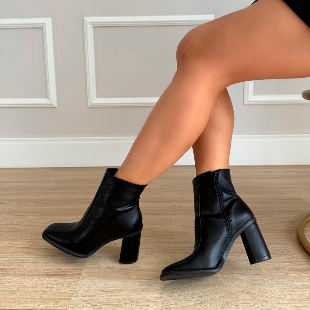 Bota Feminina Salto Bloco Lucy Preto Preto 6