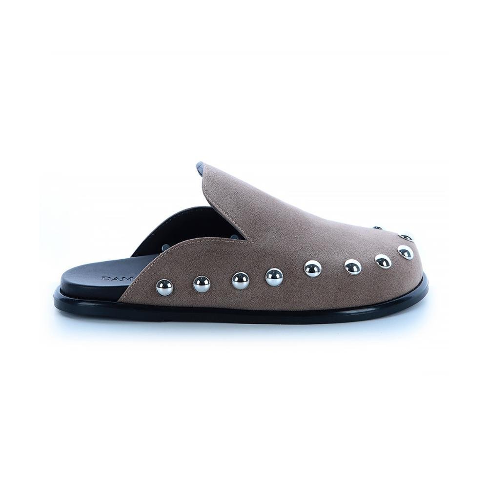Clog Mule Rebeca Camurça Cinza com Aplicações