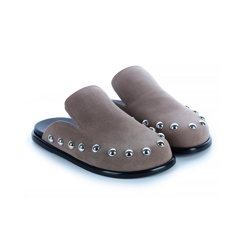 Clog Mule Rebeca Camurça Cinza com Aplicações Marrom 3