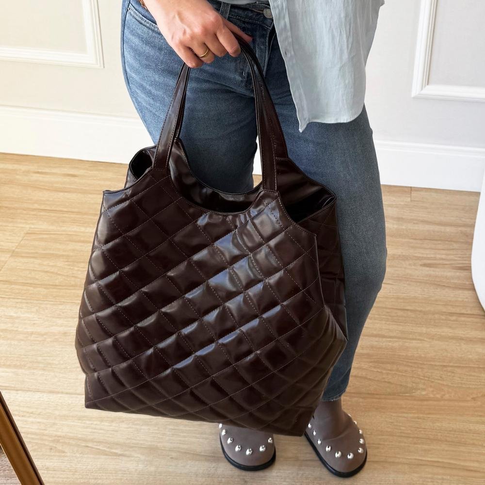 Bolsa Saco Grande 2 em 1 Matelassê Mannu Marrom Marrom 4