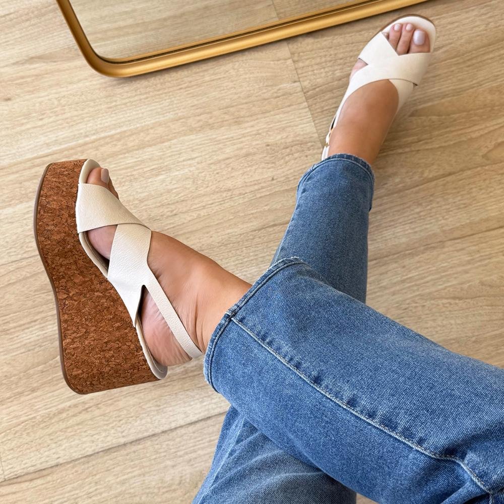Karina - Sandália Plataforma Anabela Tiras Cruzadas Off White Off White 4