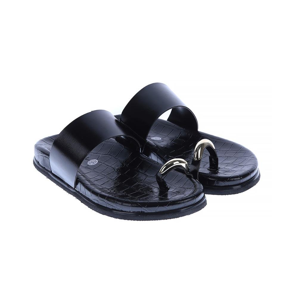 Lizzy - Flat Feminina Tira Larga Preta e Detalhe Metal Preto 3