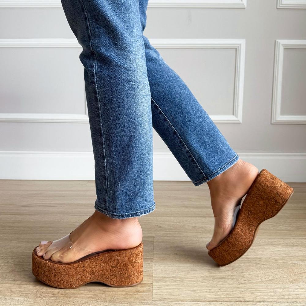 Emma - Tamanco Plataforma Feminino Vinil Transparente Solado Cortiça Marrom 7