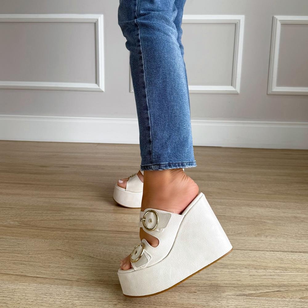 Luany - Tamanco Plataforma Off White com Fivelas Douradas Branco 7