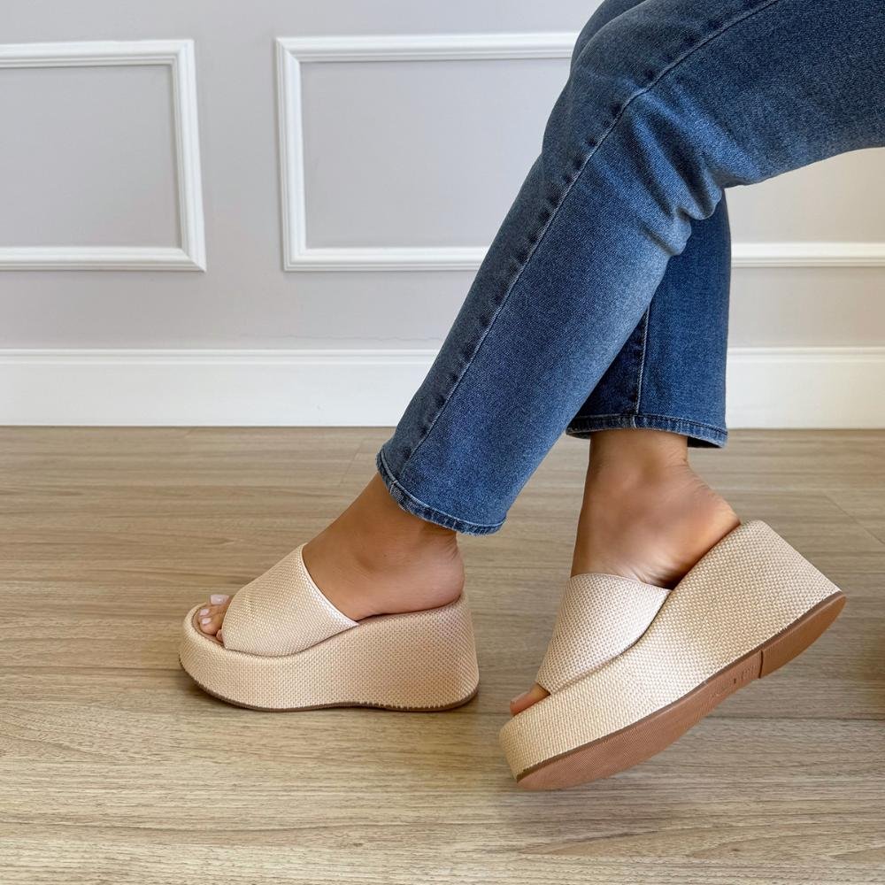 Danusa - Tamanco Plataforma Texturizado Palha Bege Bege 4