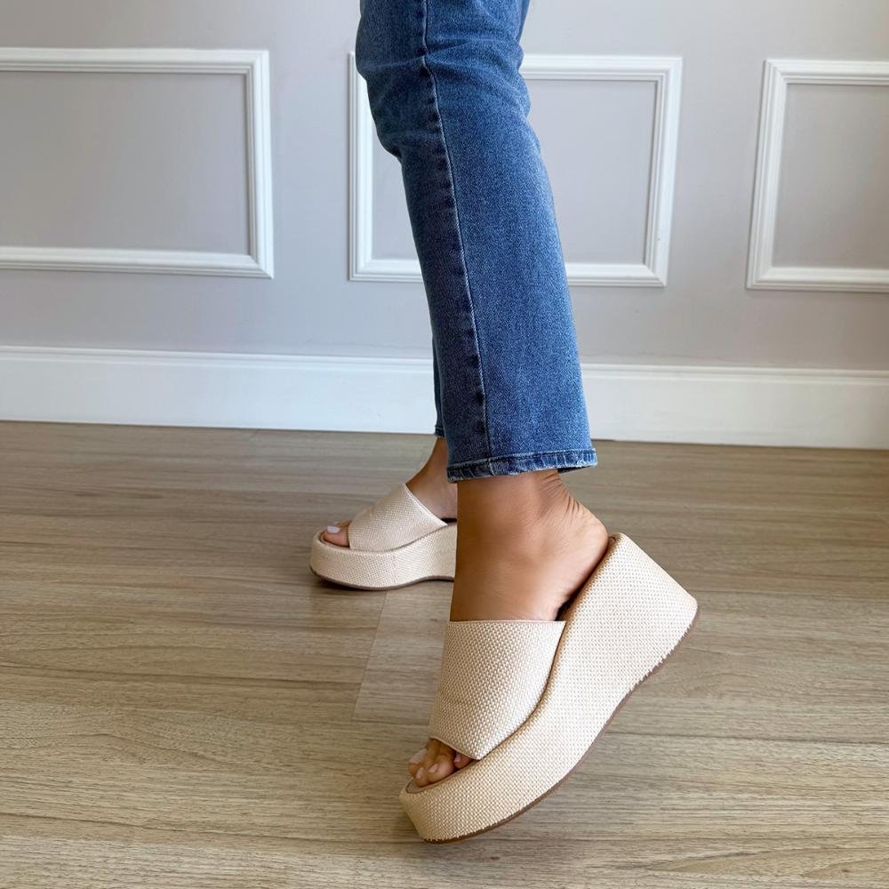 Danusa - Tamanco Plataforma Texturizado Palha Bege Bege 6