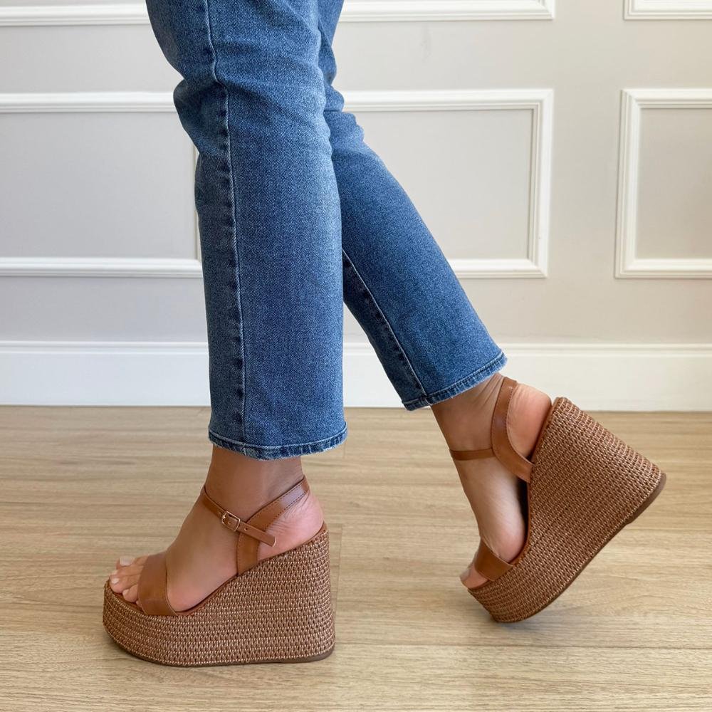 Juliana - Sandália Plataforma Trançada Marrom Marrom 8