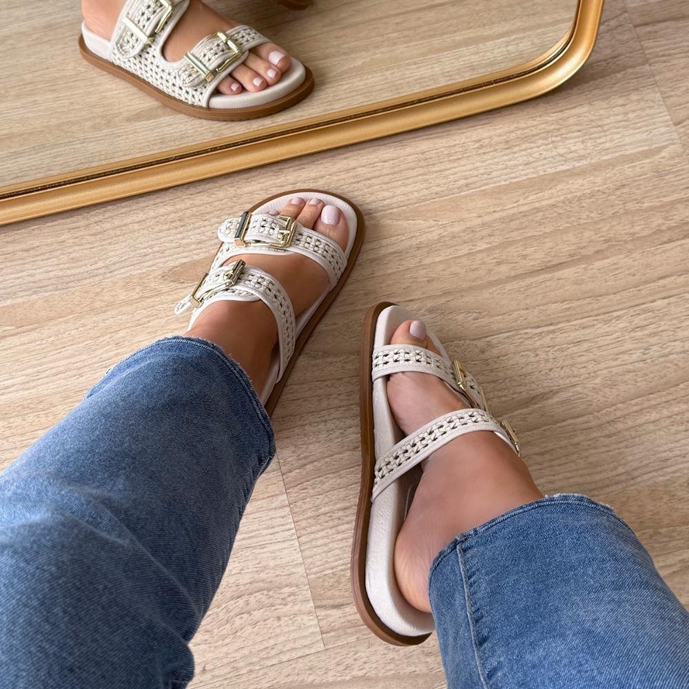 Layla - Papete Tramada Off White Fivelas Douradas Branco 2