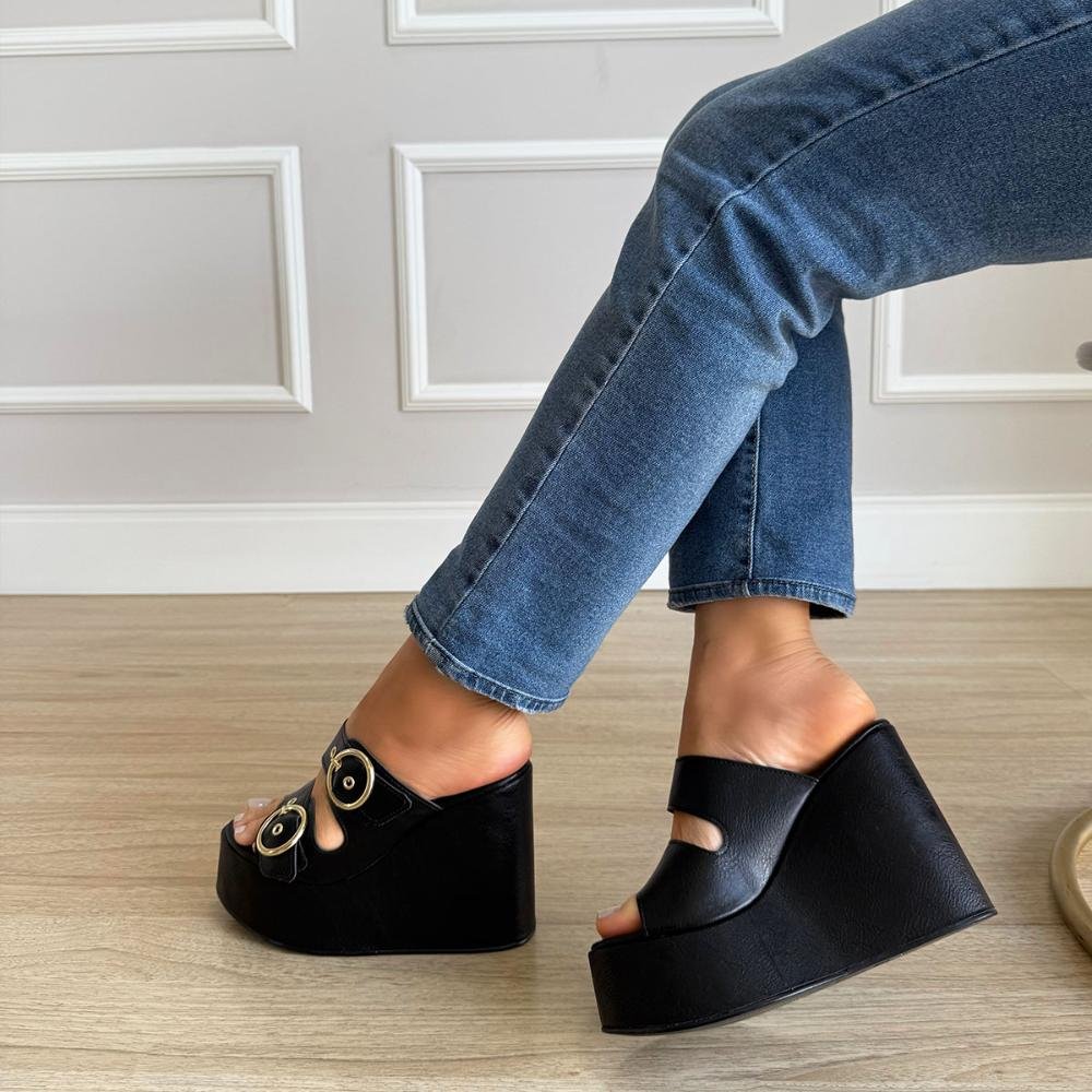 Luany - Tamanco Plataforma Preto com Fivelas Douradas Preto 2