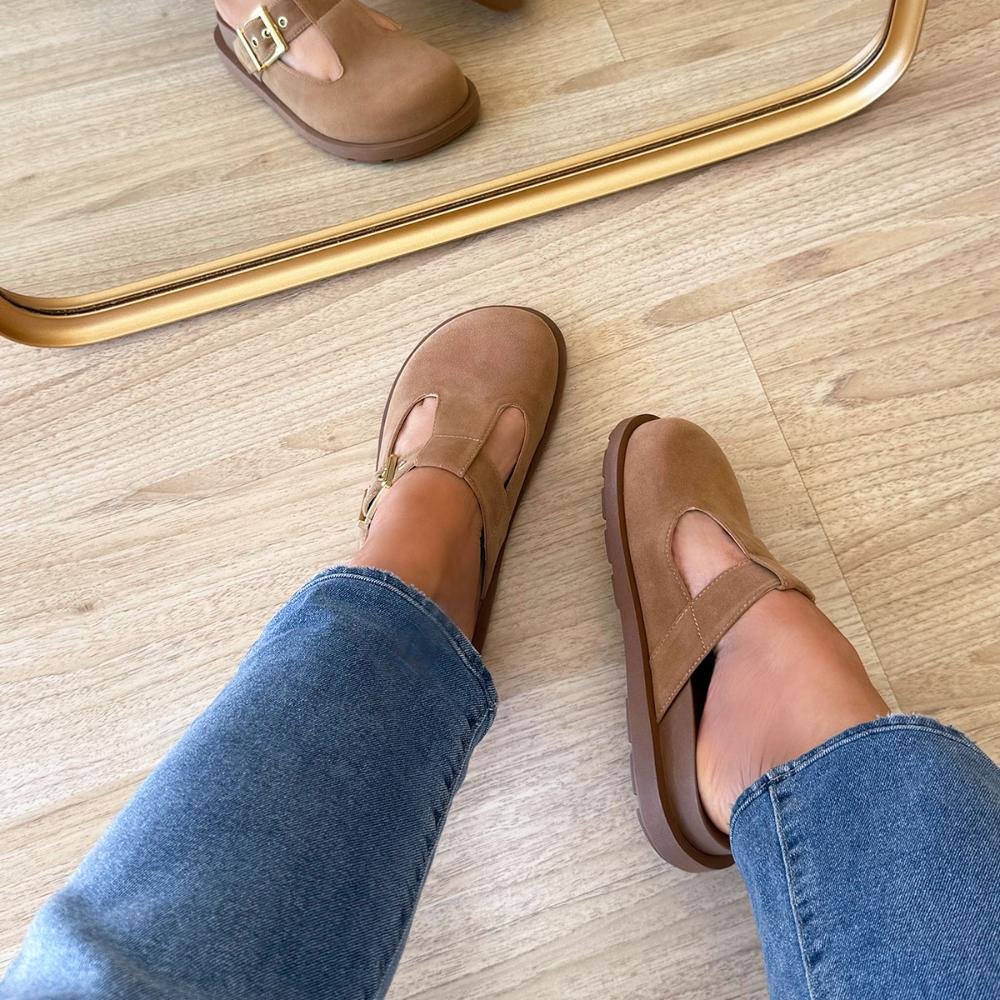 Jamile - Clog Feminino Tratorado Anatômico Camurça Bege Bege 4