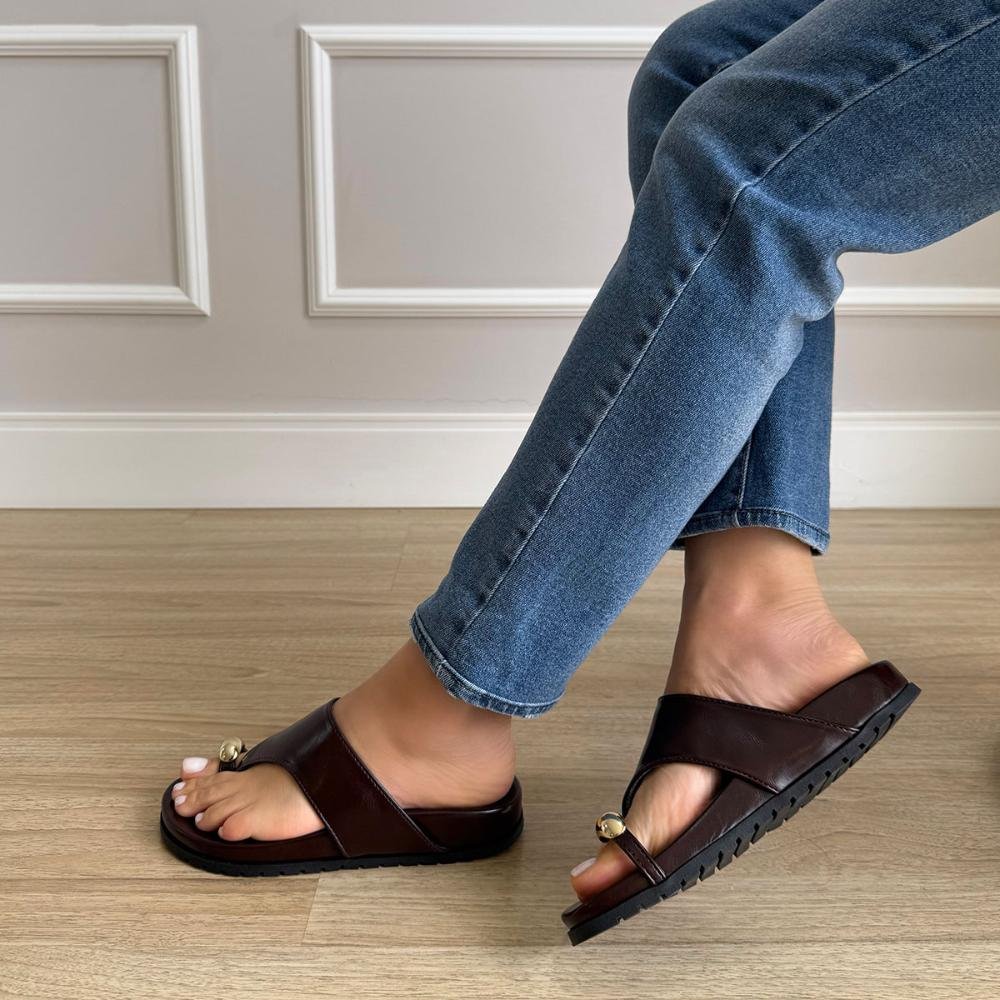 Liza - Papete Flat Anatômica com Detalhe Metalizado no Dedo Marrom 5