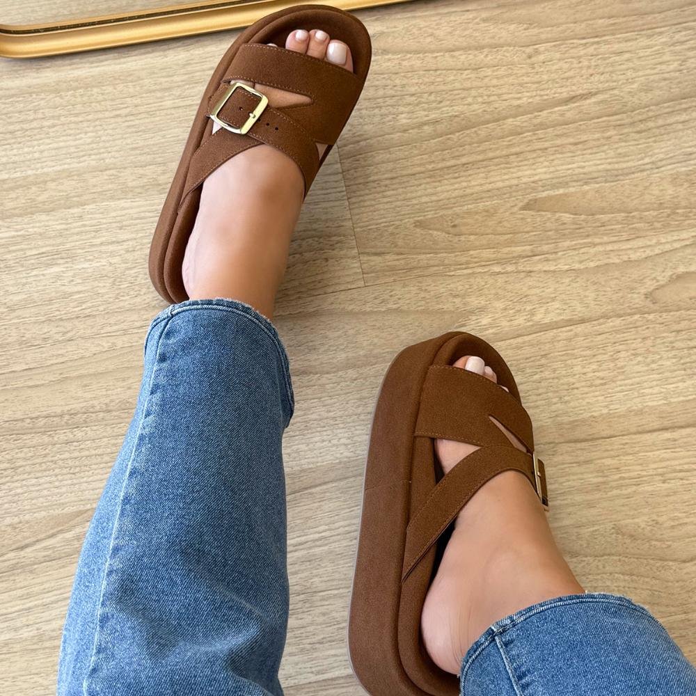 Anita - Flat Plataforma Caramelo com Fivela Ajustável Marrom 8