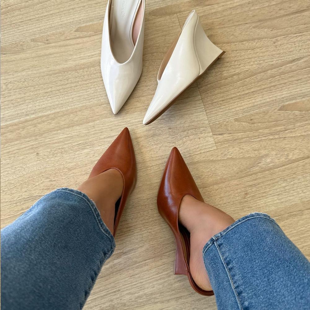 Olivia - Mule Anabela Bico Fino Caramelo Marrom 6