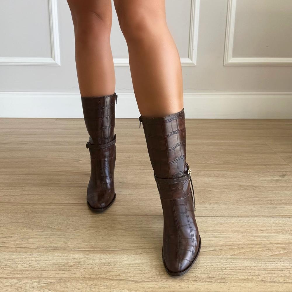 Luna - Bota Feminina Cano Médio Salto Bloco Croco Macchiato Café 7