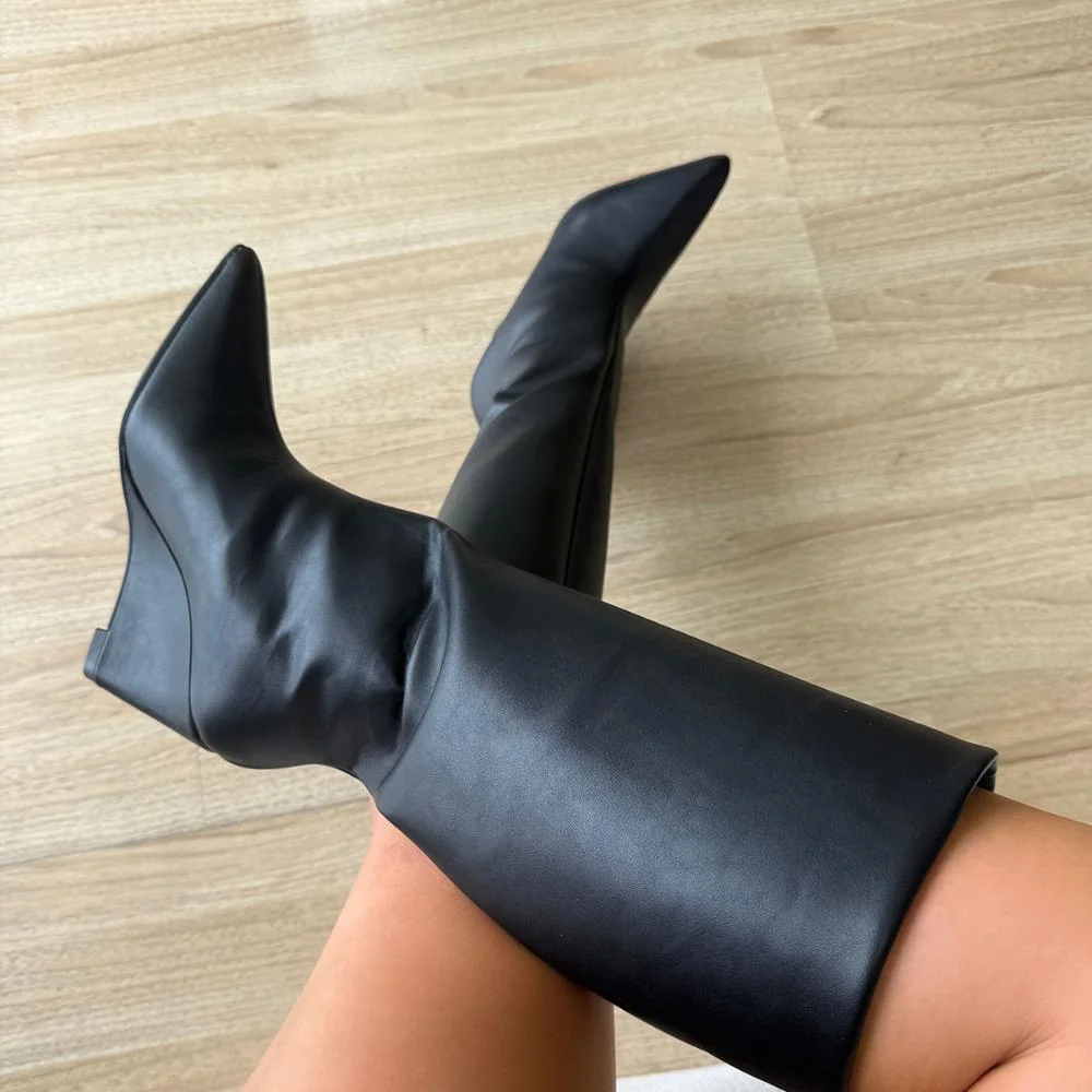 Clarissa - Bota Feminina Cano Alto Anabela Preta Bico Fino Preto 4