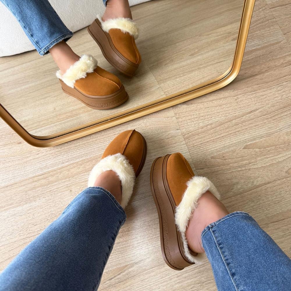 Hello - Mule Feminino Peluciado Caramelo com Pelos Caramelo 3