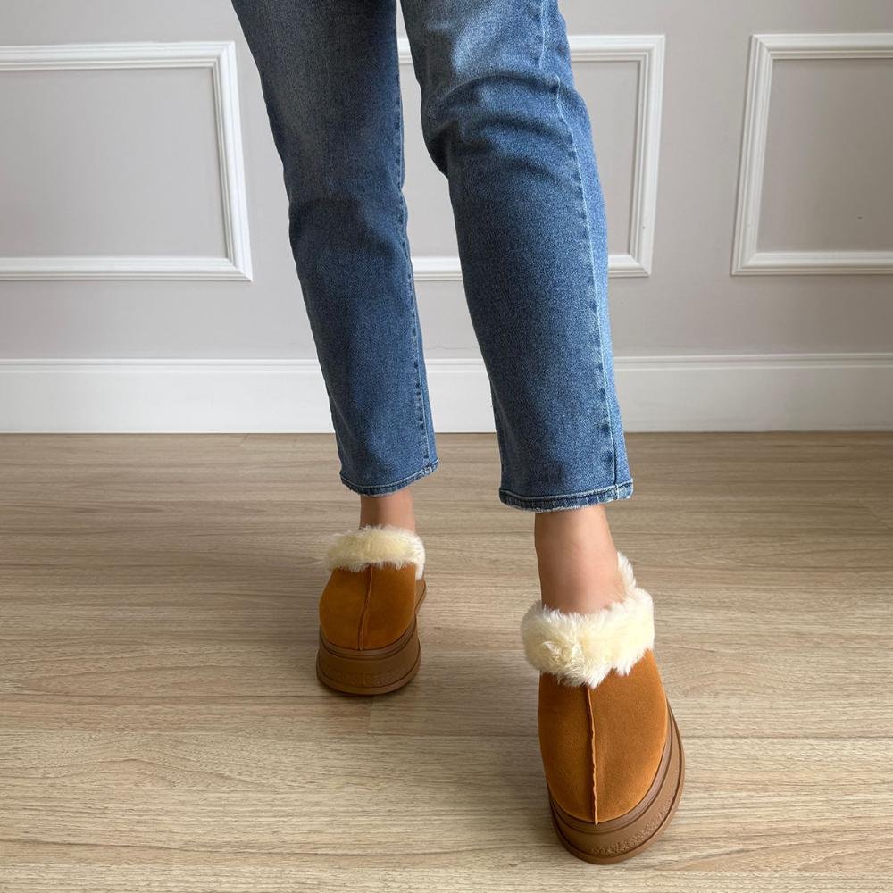 Hello - Mule Feminino Peluciado Caramelo com Pelos Caramelo 7