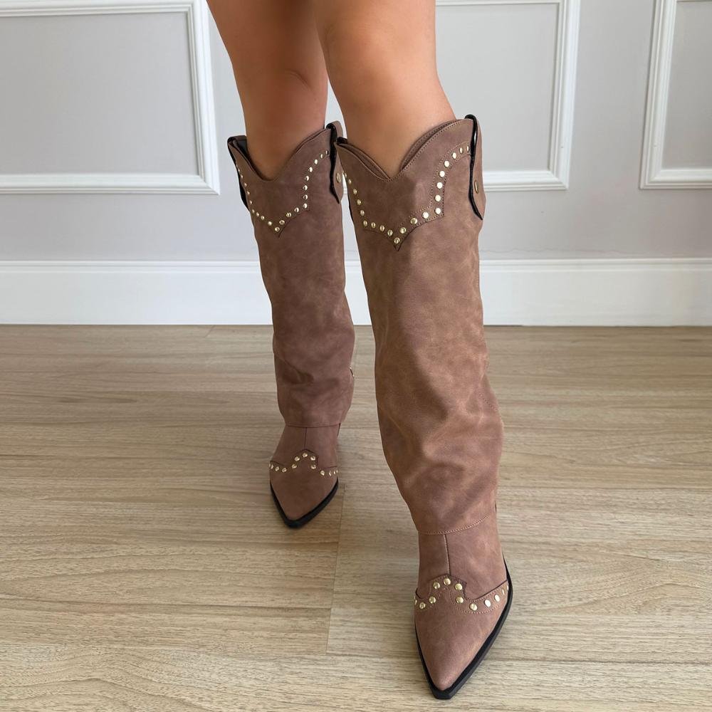 Thalia - Bota Country Feminina com Capa e Tachas Marrom Marrom 7