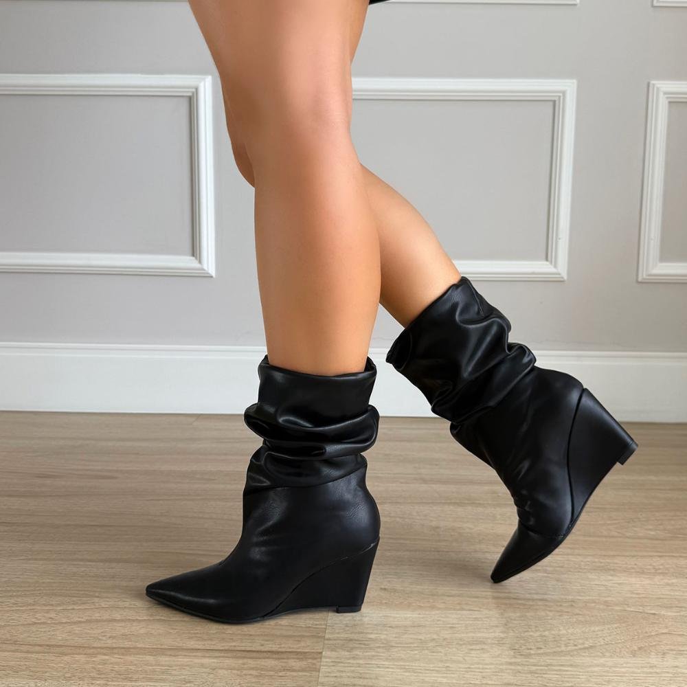 Maddy - Bota Feminina Anabela Slouchy Cano Médio Preta Preto 4