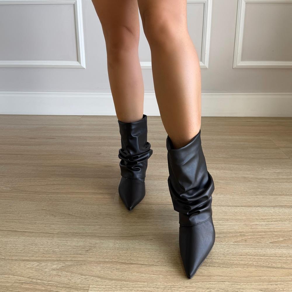 Lorena - Bota Feminina Slouchy Salto Bloco Bico Fino Preto Preto 7