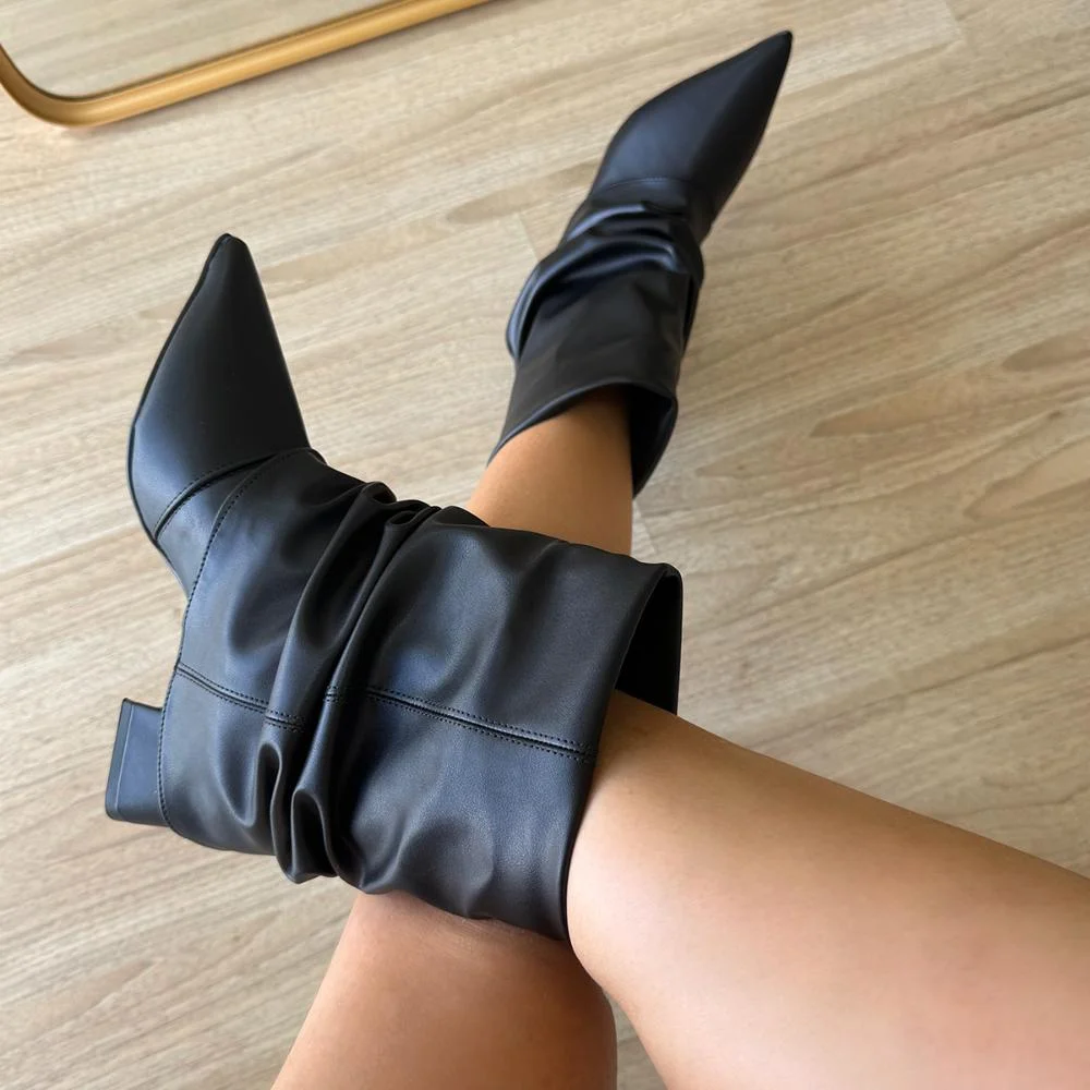Lorena - Bota Feminina Slouchy Salto Bloco Bico Fino Preto Preto 3