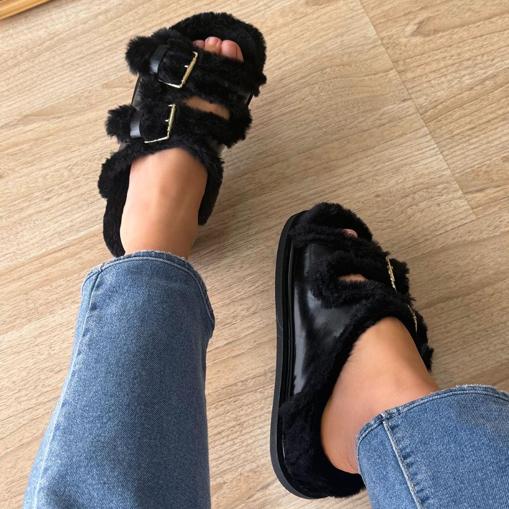 Beth - Papete Flatform Preta com Pelos Preto 6