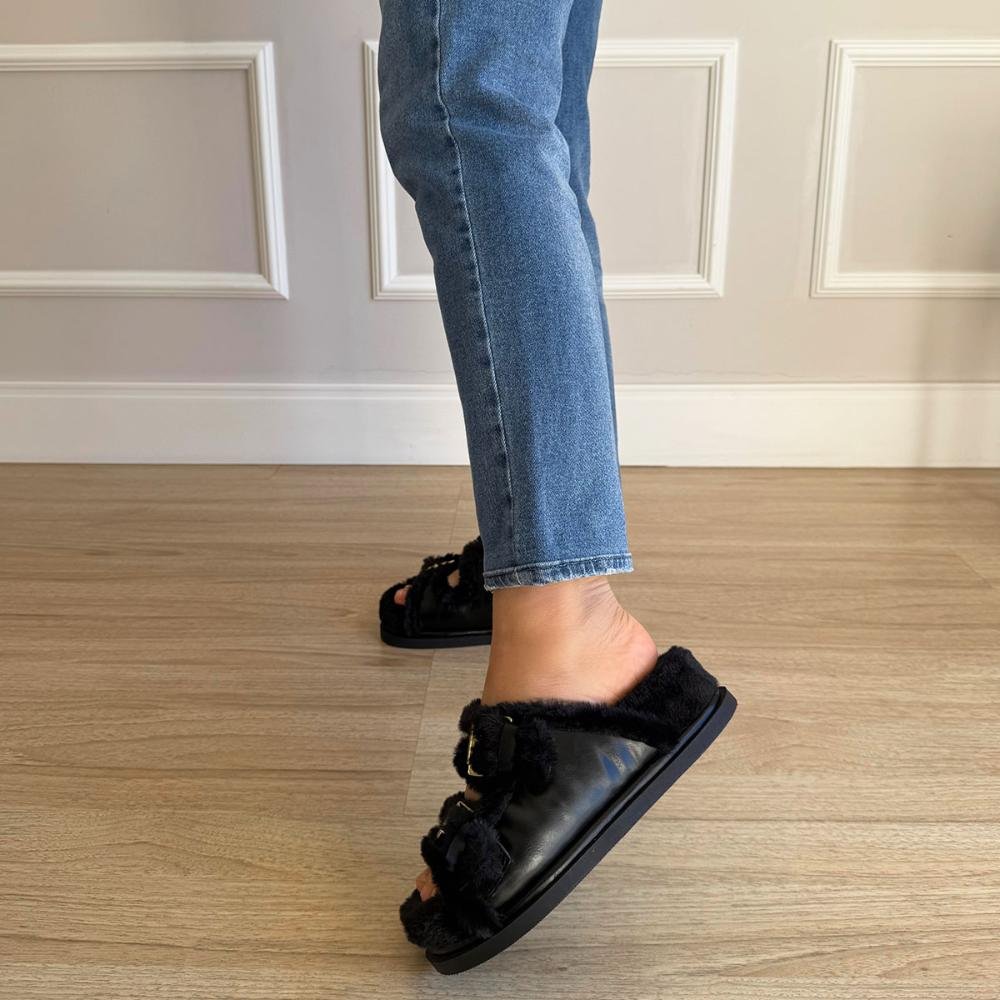 Beth - Papete Flatform Preta com Pelos Preto 8