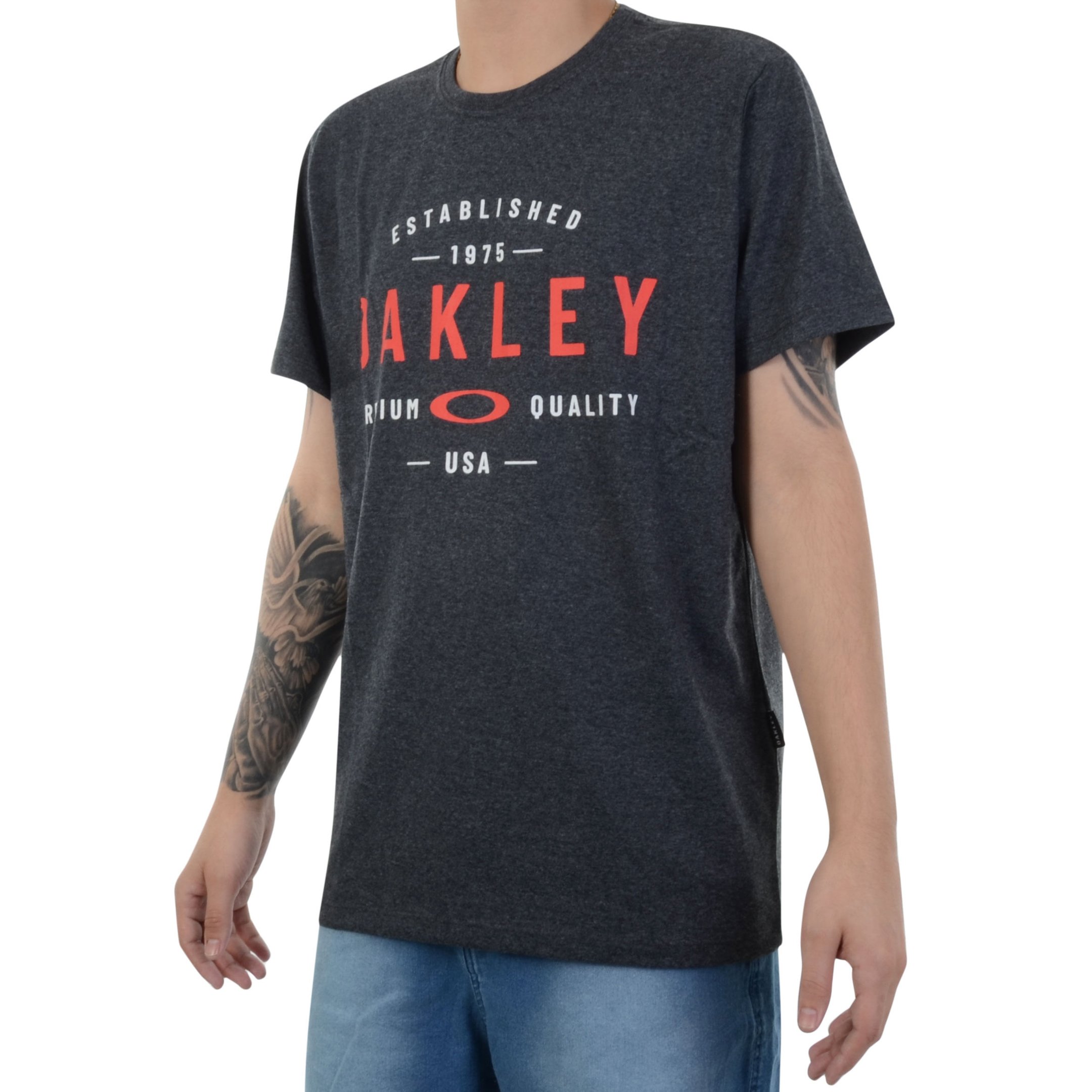 Camiseta Oakley Tee - Masculina no Shoptime
