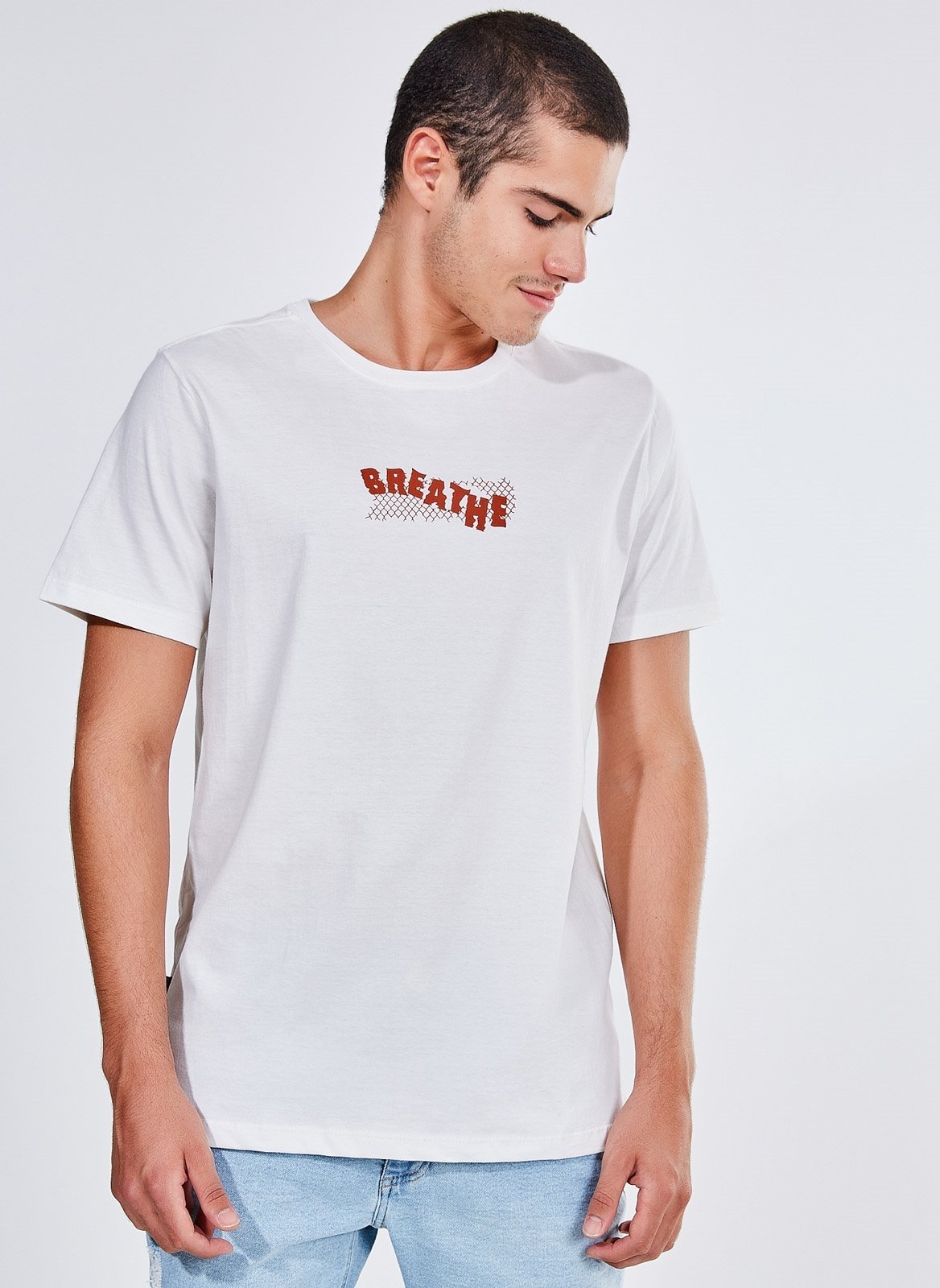 Camiseta Estampa Breathe