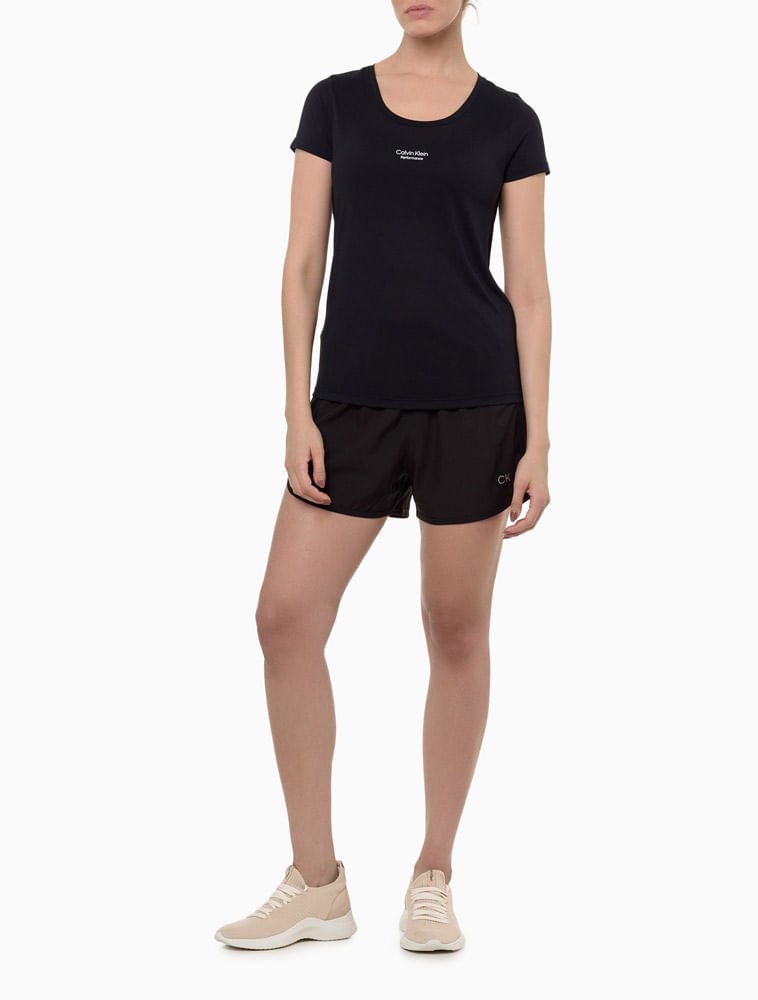 Camiseta preta Calvin Klein / Camiseta Calvin Klein Feminina - girl - Tutti  Bambini - Loja de Roupas infanto-juvenil multimarcas