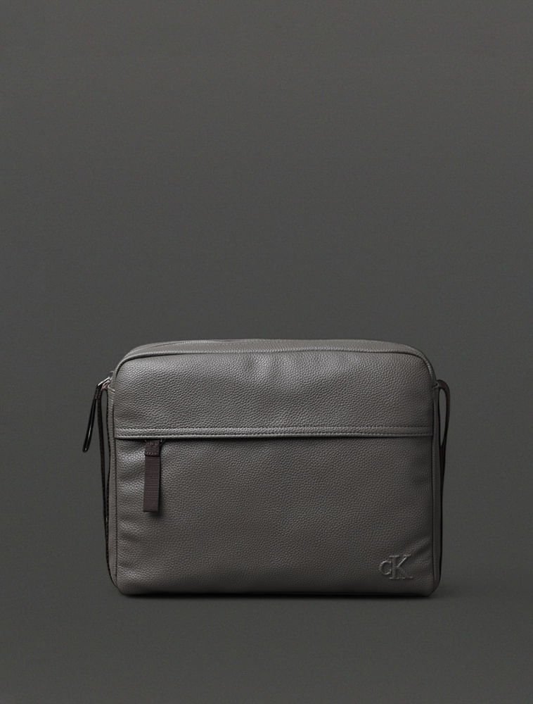 Bolsa Masculina Transversal Cargo Calvin Klein Jeans - Capuccino