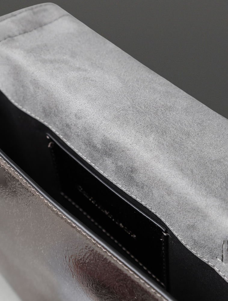 Bolsa Feminina Metálica Logo Central Calvin Klein Jeans - Grafite Grafite 10