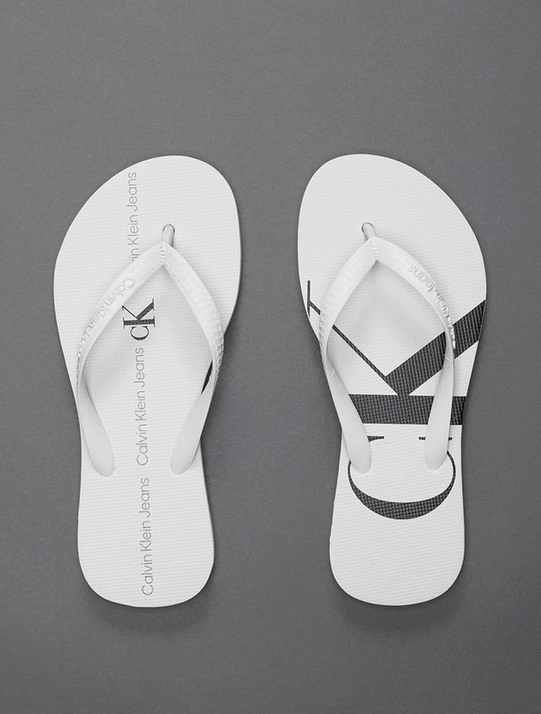 Chinelo Menina Logo Corrido Calvin Klein Jeans - Branco 2 Branco 2