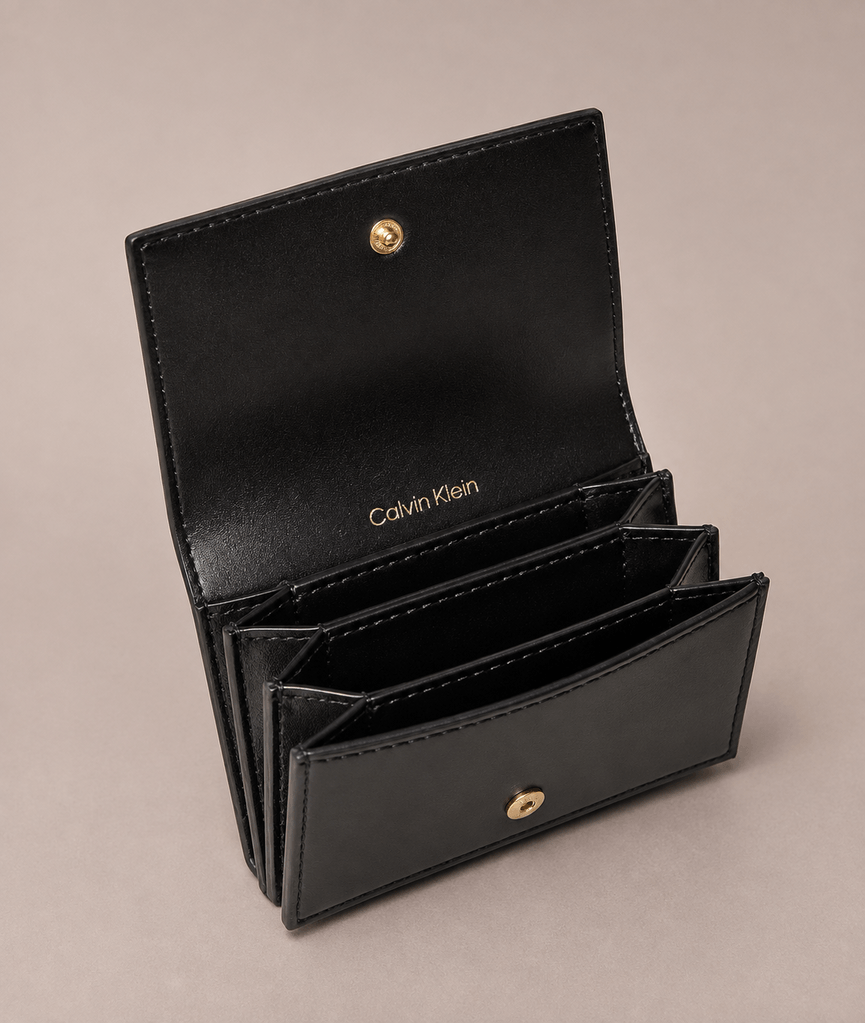 Carteira Calvin Klein Feminina Monograma Estampa Total - Preto Preto 2