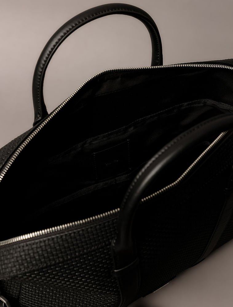 Pasta Calvin Klein Relevo Com Alça Removível - Preto Preto 3