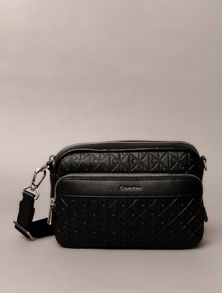 Bolsa Calvin Klein Monograma Aop Relevo - Preto