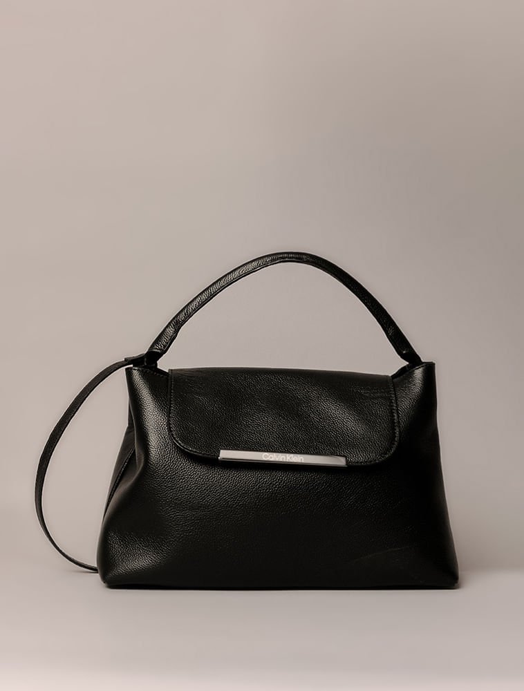 Bolsa Grande Calvin Klein Feminina Placa Calvin Klein - Preto